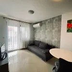 Byblos Wellness שיופוק
